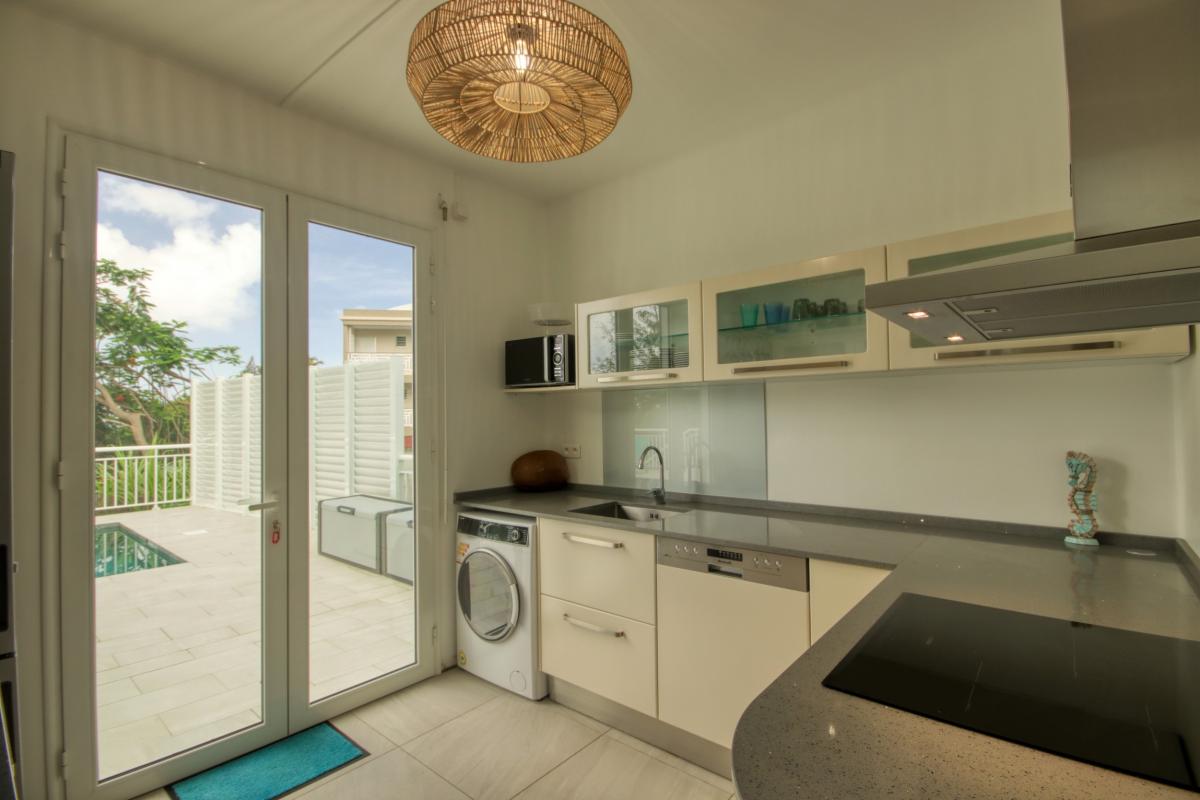 location villa 8 personnes le Diamant Martinique cuisine